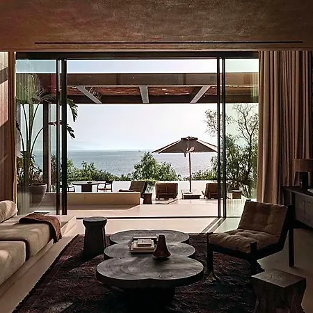 Scorpios Hotel 5*